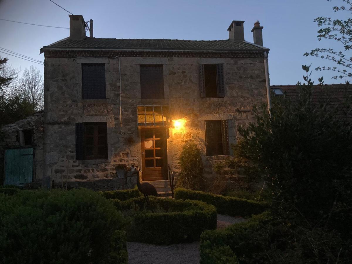 Le Bois Du Four Acomodação com café da manhã Arfeuilles Exterior foto